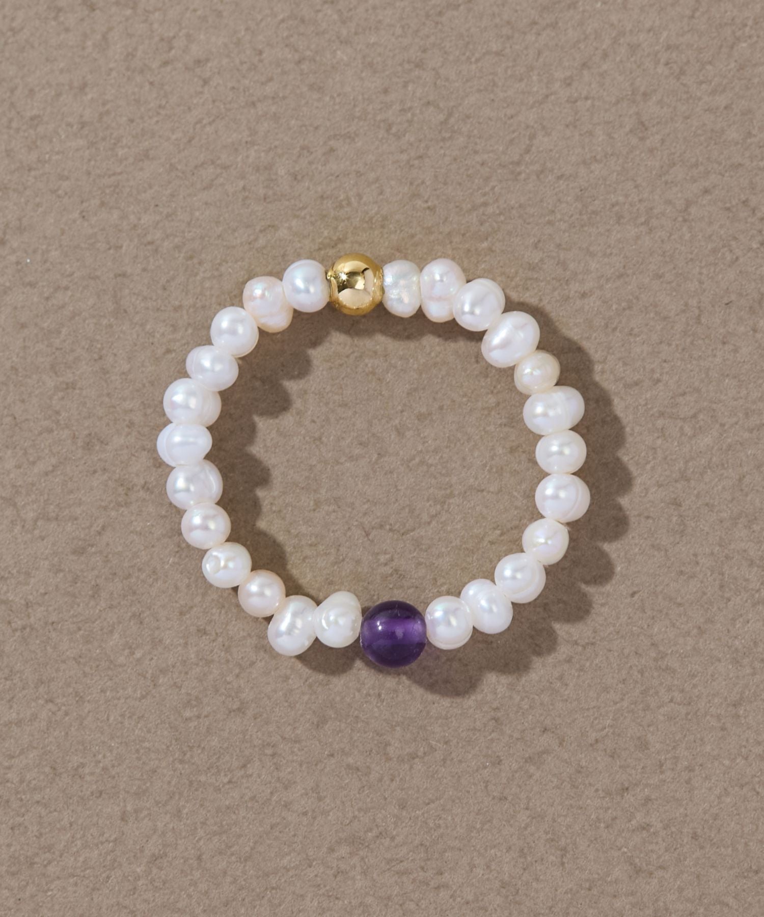 移ろう秋に寄り添う、天然石の輝き – Dearium