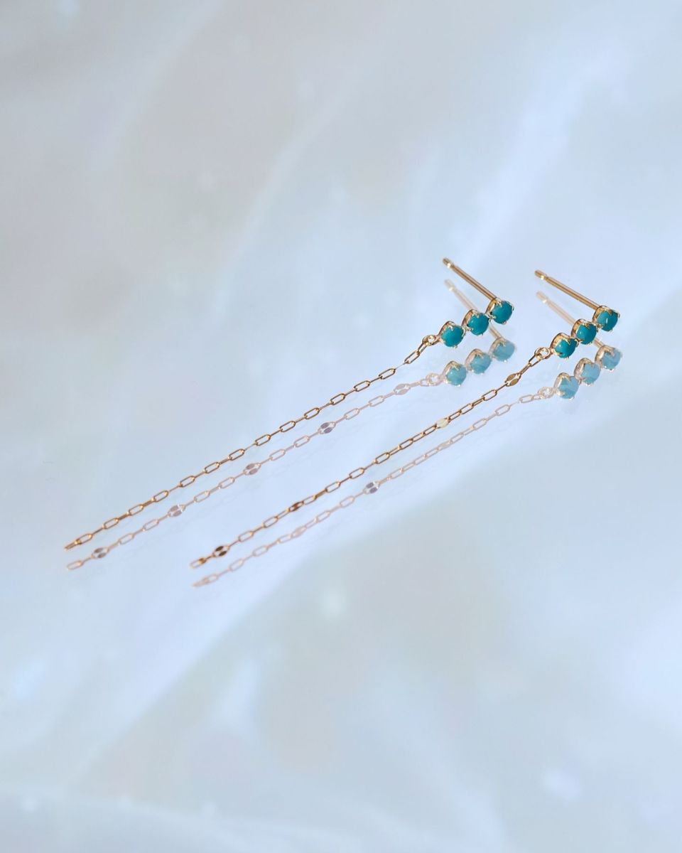 まるで雪の結晶のように綺麗LouisVuittonコンステラションピアス まるで雪の結晶のように綺麗LouisVuittonコンステラションピアス