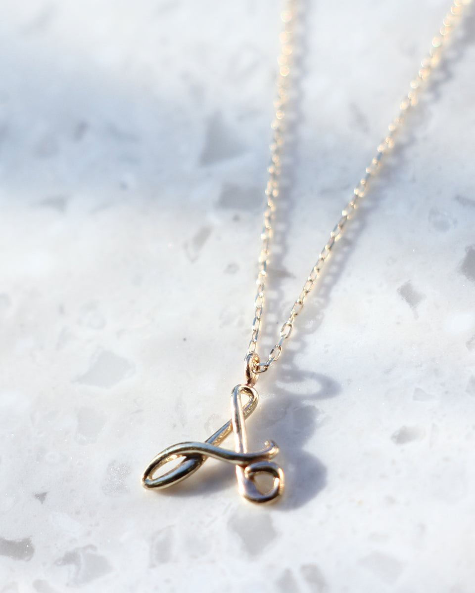 『Y』COLOR ツアー DEEP 『YUICHIRO』イニシャル ネックレス Y』COLOR ツアー DEEP 『YUICHIRO』イニシャル ネックレス